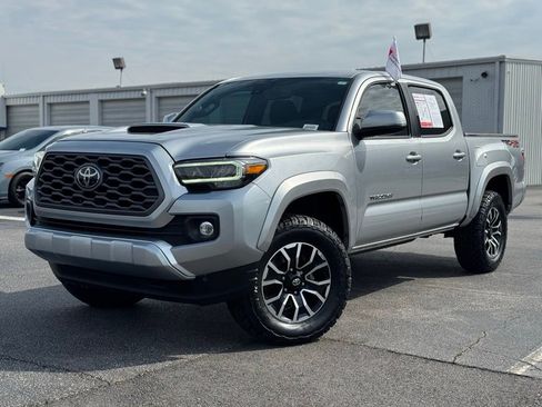 Used 2022 Toyota Tacoma TRD Sport AWD/4WD image 6