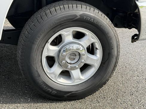 Used 2016 Ford F250 XL w/ XL Appearance Package image 18