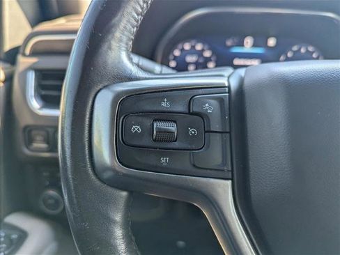 Used 2022 Chevrolet Tahoe Z71 w/ Luxury Package AWD/4WD image 12
