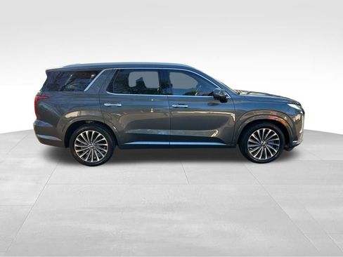 Used 2024 Hyundai Palisade Calligraphy image 7