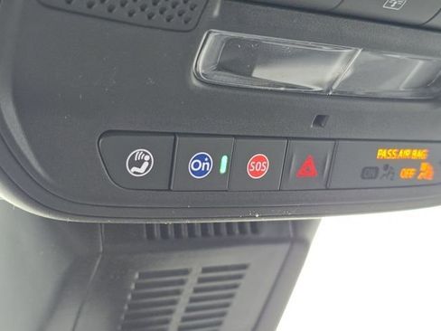 New 2026 Chevrolet Equinox LT w/ Convenience Package II image 34