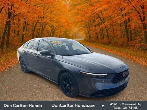 Certified 2025 Honda Accord SE image 1
