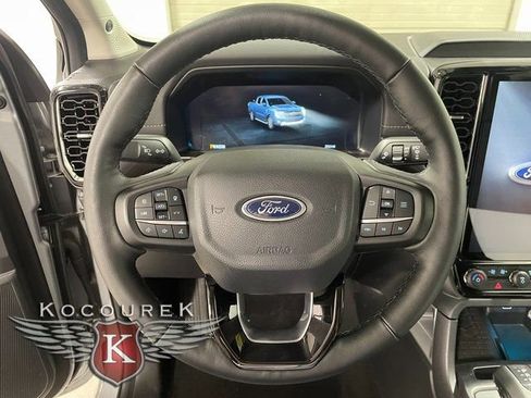 Used 2024 Ford Ranger Lariat w/ Trailer Tow Package AWD/4WD image 14