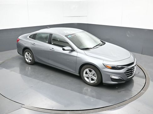 Used 2024 Chevrolet Malibu LS image 47