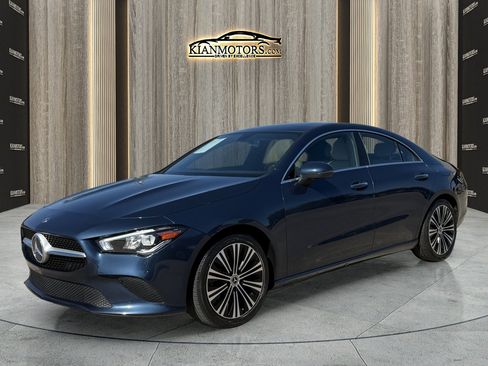 Used 2022 Mercedes-Benz CLA 250 image 2