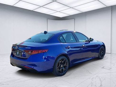Used 2022 Alfa Romeo Giulia Ti w/ Active Assist Plus Package RWD image 4