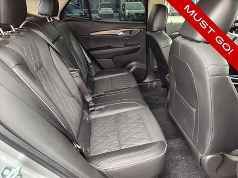 Certified 2023 Buick Envision Avenir image 9