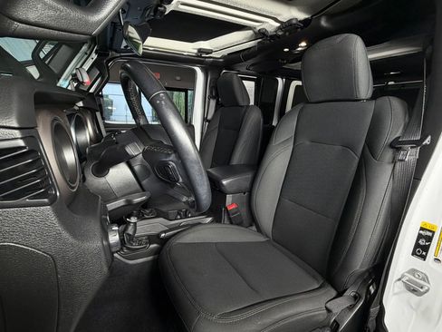 Used 2020 Jeep Wrangler Unlimited Sport S image 14