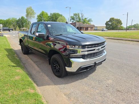 Used 2019 Chevrolet Silverado 1500 LT w/ All-Star Edition image 8