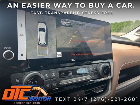 Used 2024 Toyota Grand Highlander AWD image 24