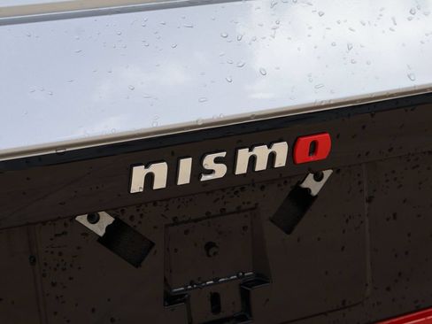 Used 2025 Nissan Z NISMO w/ Floor Mat Package RWD image 26