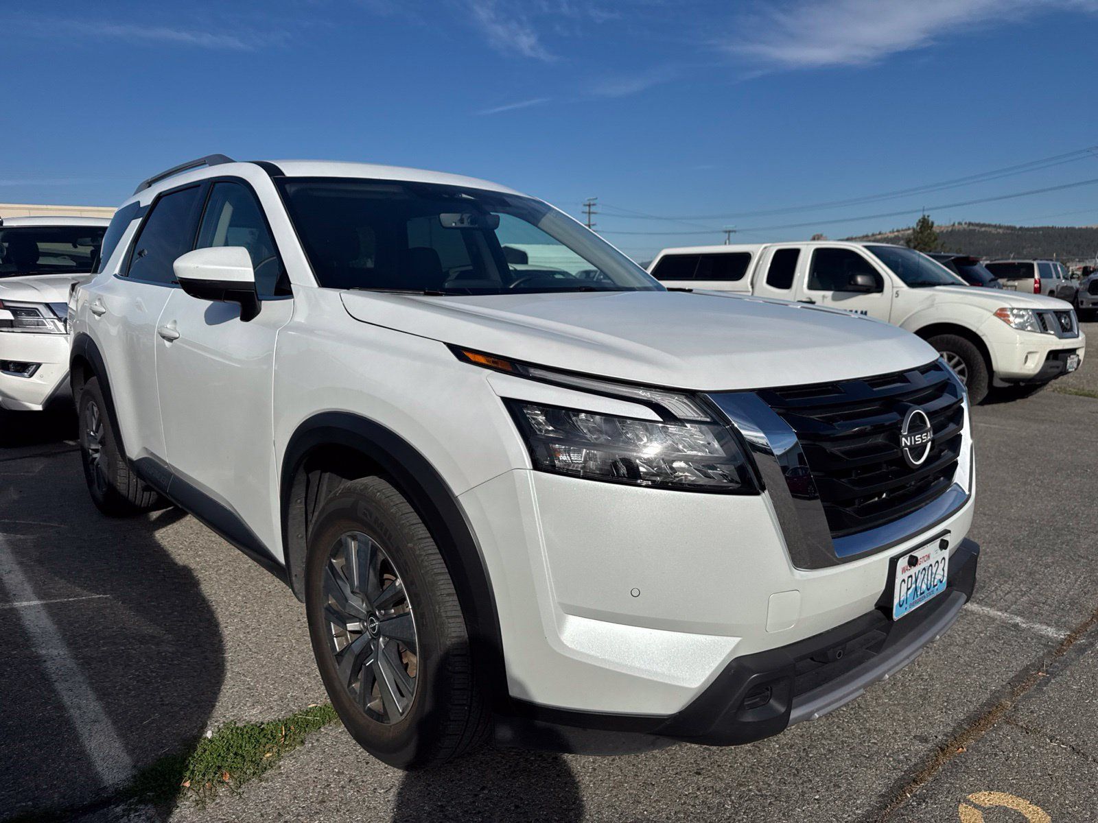 Certified 2025 Nissan Pathfinder SL AWD/4WD image 4