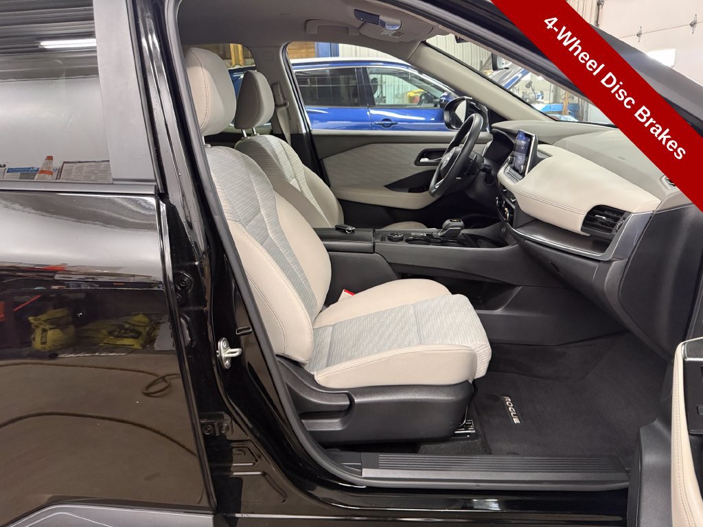 Used 2023 Nissan Rogue SV AWD/4WD image 41