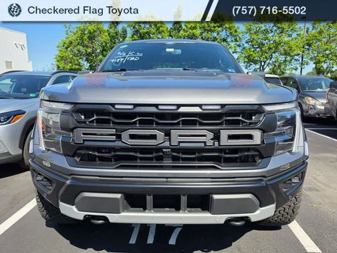 Used 2025 Ford F150 Raptor AWD/4WD image 2