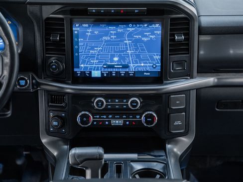 Certified 2024 Ford F150 Lariat w/ Equipment Group 502A High image 28