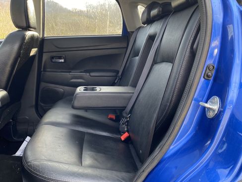 Used 2017 Mitsubishi Outlander Sport GT image 20