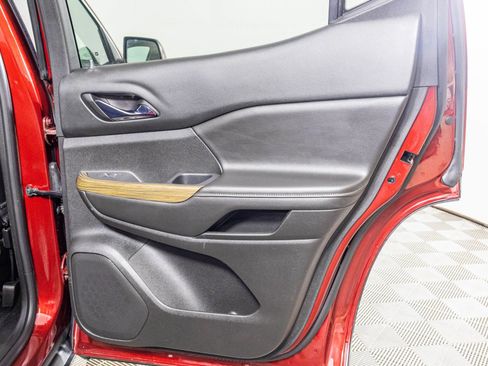 Used 2017 GMC Acadia SLE image 44