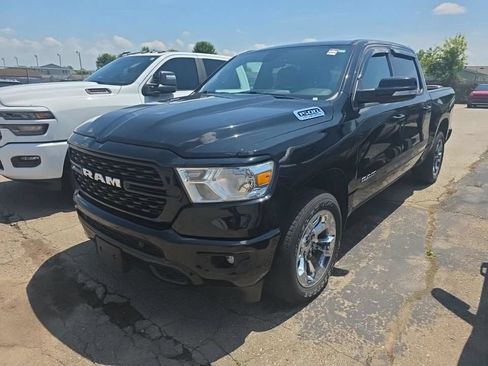 Used 2022 RAM 1500 Big Horn AWD/4WD image 2