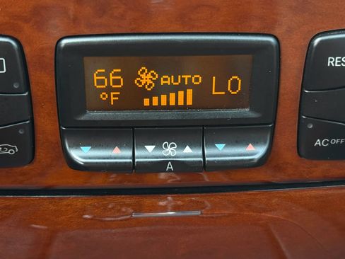 Used 2006 Mercedes-Benz S 430 image 28