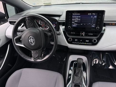 Used 2022 Toyota Corolla SE image 15