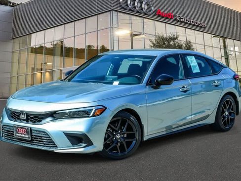 Used 2022 Honda Civic Sport image 1