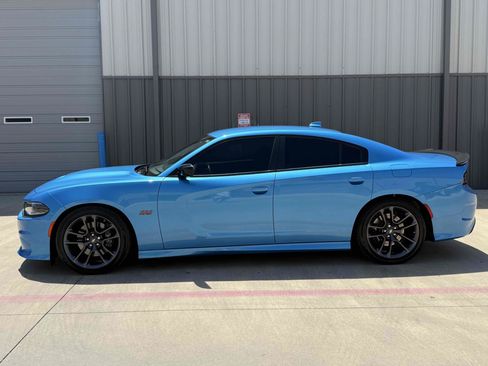 Used 2023 Dodge Charger Scat Pack w/ Plus Group RWD image 4