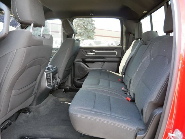 Used 2020 RAM 1500 Big Horn AWD/4WD image 17