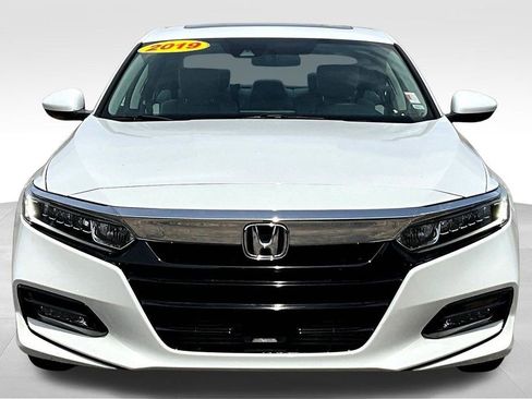 Used 2019 Honda Accord EX image 2