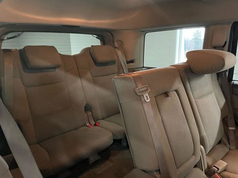 Used 2007 Jeep Commander Sport w/ Skid Plate Group image 19