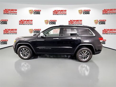 Used 2021 Jeep Grand Cherokee Limited w/ Luxury Group II image 17