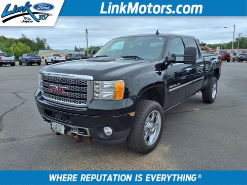 Used 2013 GMC Sierra 2500 Denali w/ Suspension Package, Off-Road image 1