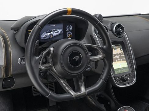 Used 2019 McLaren 600LT image 21