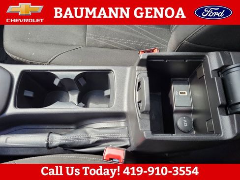 Used 2018 Ford Focus SEL FWD image 26