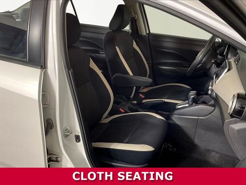 Used 2020 Nissan Versa SV FWD image 27