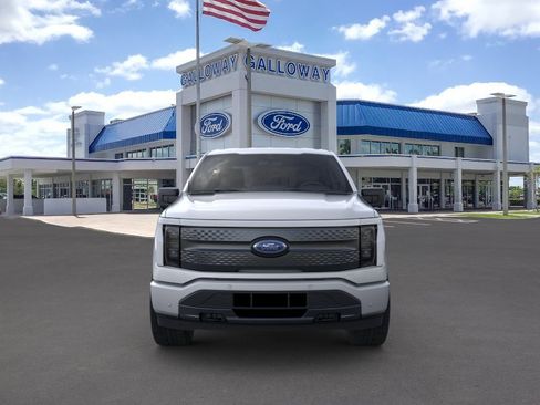 New 2023 Ford F150 Lightning XLT w/ Equipment Group 312A High image 6