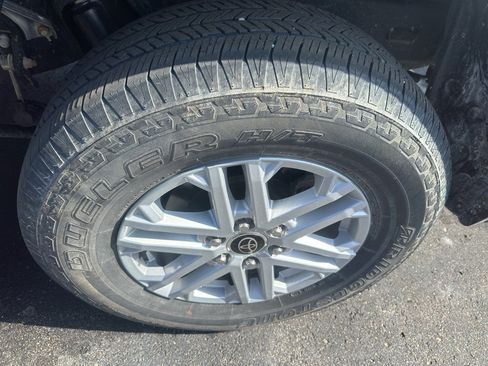 Used 2024 Toyota Tundra SR5 image 6