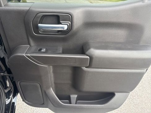 Used 2022 Chevrolet Silverado 1500 Custom image 23