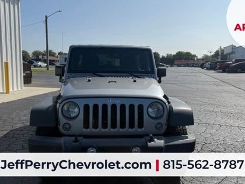 Used 2017 Jeep Wrangler Unlimited Sport w/ Quick Order Package 24S AWD/4WD image 3