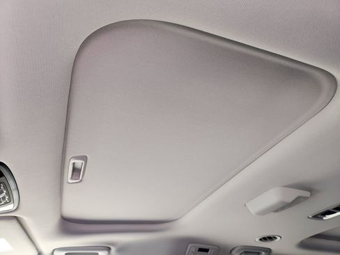 New 2026 Kia Carnival SX Prestige FWD image 18