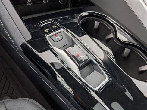 Certified 2025 Audi Q5 2.0T Premium Plus w/ Premium Plus image 16