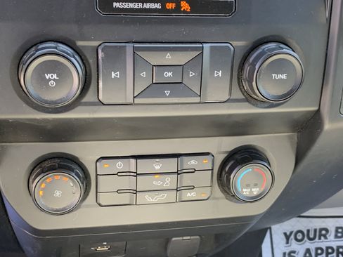 Used 2019 Ford F150 XL w/ Equipment Group 101A Mid AWD/4WD image 24