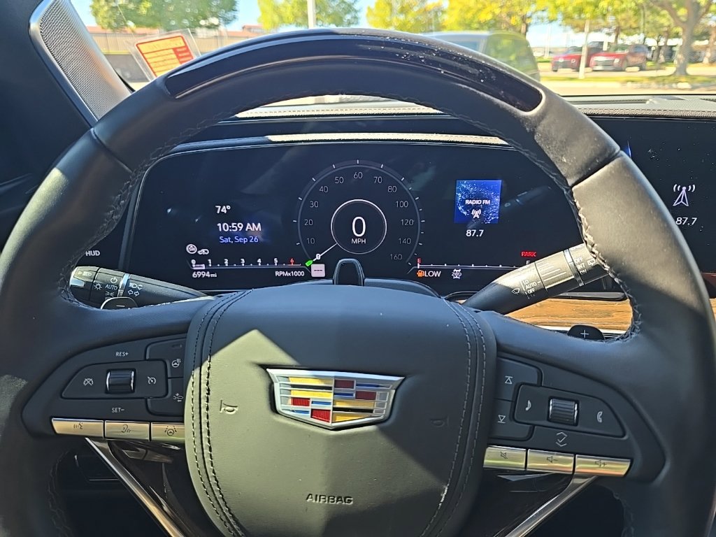 Certified 2024 Cadillac Escalade Sport Platinum w/ LPO, ONYX Package AWD/4WD image 9