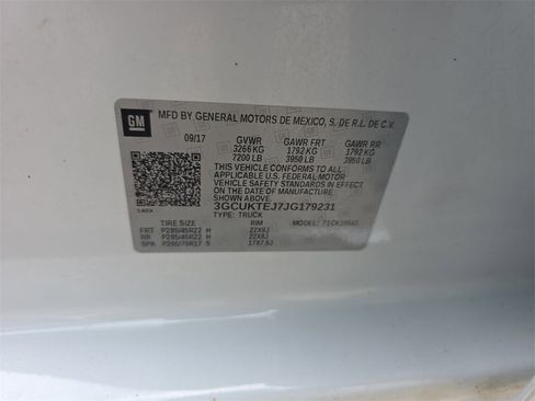 Certified 2018 Chevrolet Silverado 1500 High Country image 34