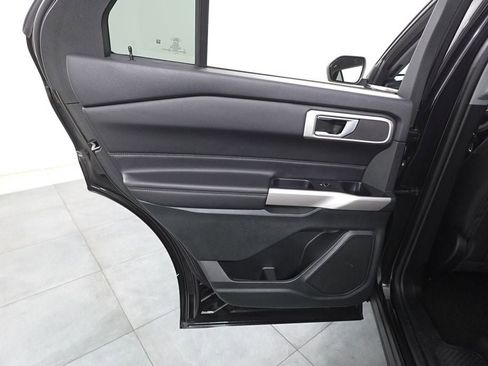 Used 2023 Ford Explorer XLT w/ Equipment Group 202A image 22