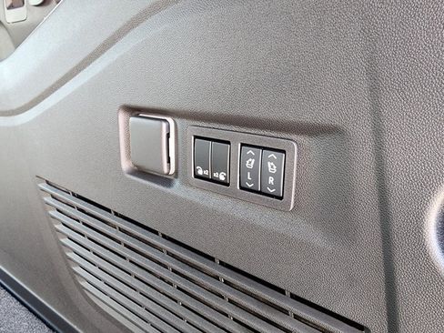 New 2026 GMC Yukon XL AT4 Ultimate image 58