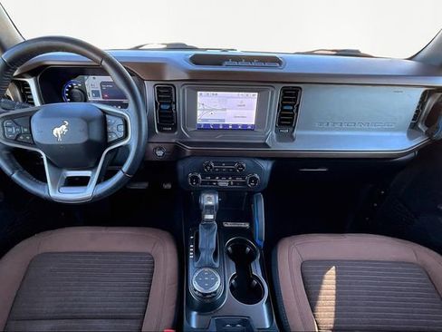 Used 2022 Ford Bronco Outer Banks image 15
