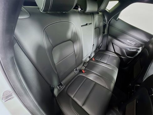 Certified 2024 Jaguar E-PACE R-Dynamic SE image 28