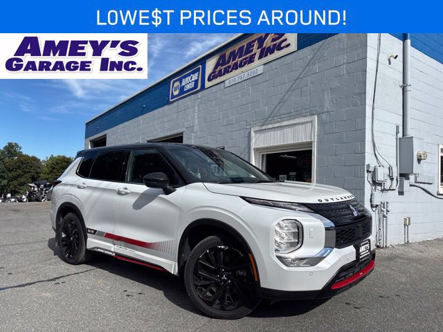 Used 2023 Mitsubishi Outlander SE AWD/4WD image 1