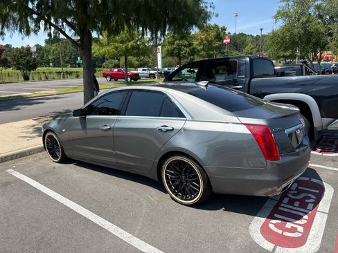 Used 2016 Cadillac CTS Sedan RWD image 4