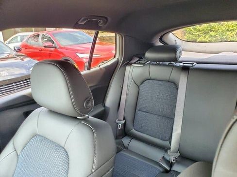 New 2026 Buick Envista Preferred FWD image 8